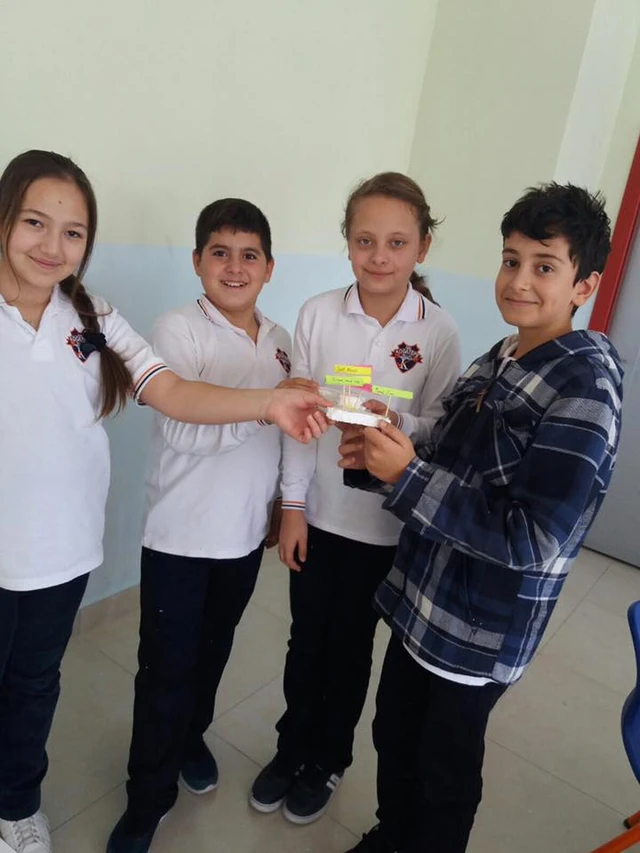 Arkadaşlarla paylaşmak