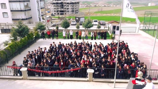 Polatlı okul bahçesinden