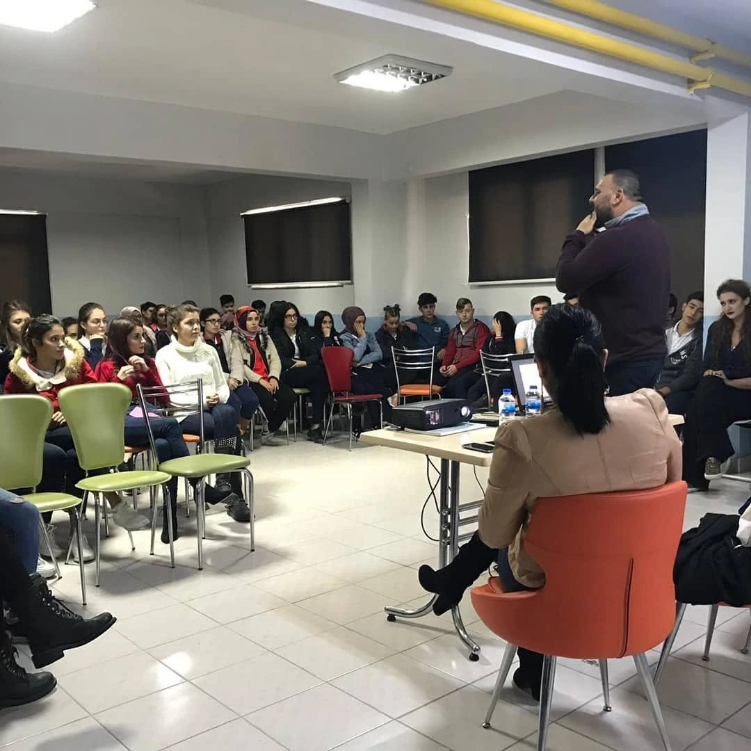 Seminerde birlikte öğrenmek